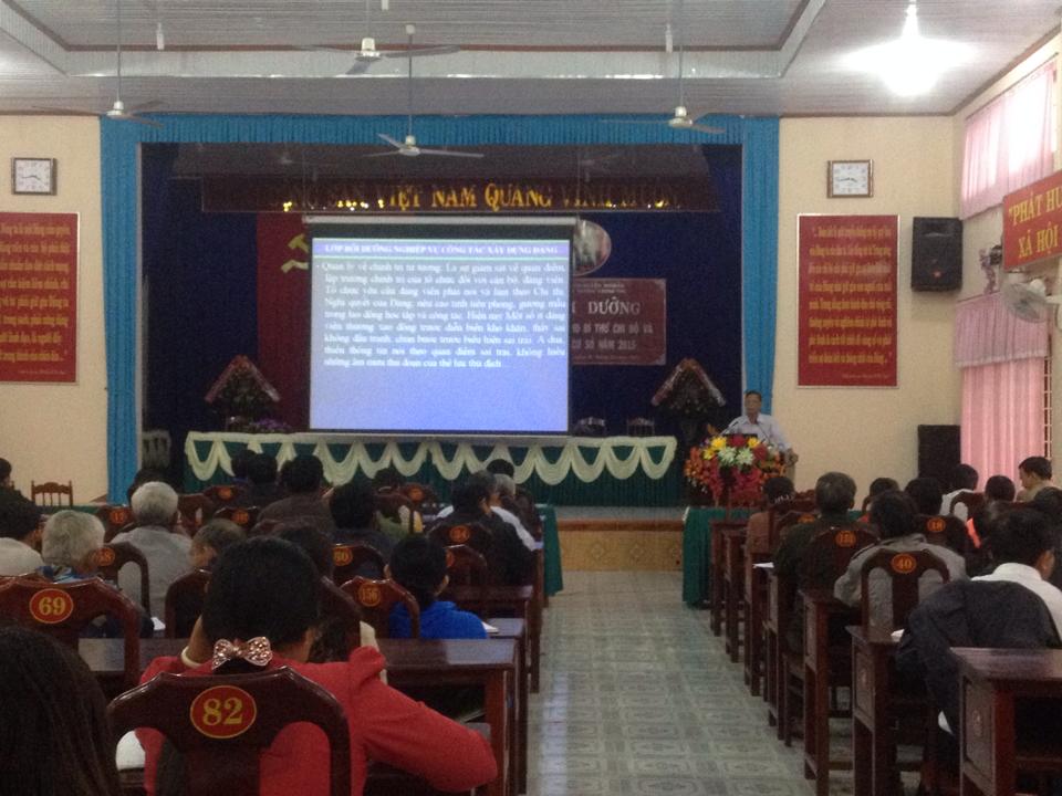 Huyện M'Drắk tổ chức lớp bồi dưỡng công tác Đảng cho Bí thư chi bộ và cấp ủy viên cơ sở